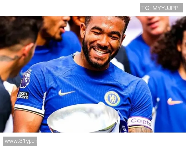 里斯詹姆斯称赞阿昌庞表现出色期待其持续优异状态