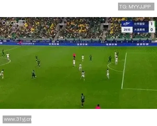 灵性瞬间国安角球战术运用塞尔吉尼奥巧妙一蹭成功破门