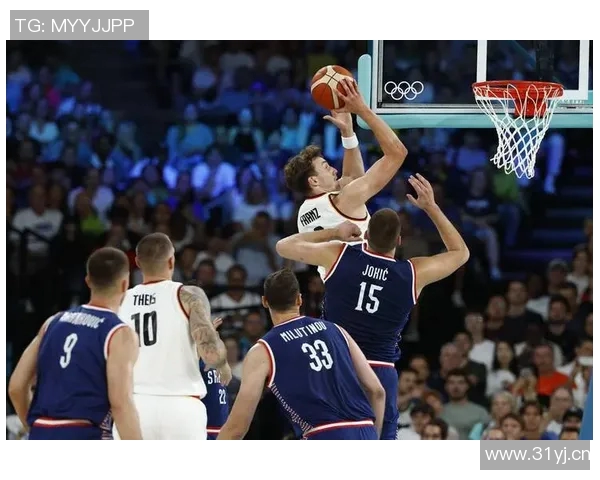 墨菲表现全面却手感不佳17投7中三分球失准仍砍下21分7篮板8助攻 墨菲表现全面却手感不佳17投7中三分球失准仍砍下21分7篮板8助攻