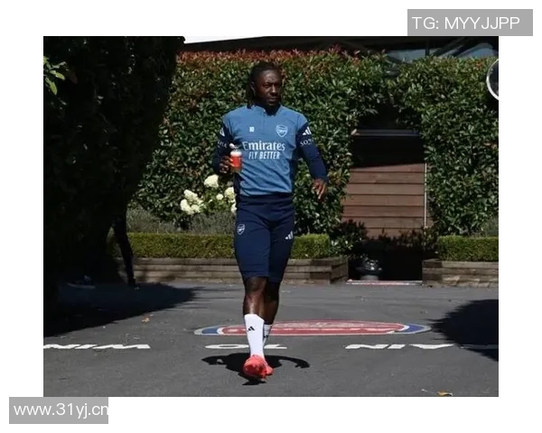 埃泽回归阿森纳首秀感受如梦似幻期待重返枪手的渴望愈发强烈 埃泽回归阿森纳首秀感受如梦似幻期待重返枪手的渴望愈发强烈