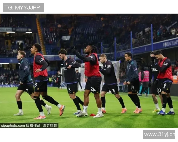 英超官方提问谁才是历史最佳射手引发球迷热议与讨论